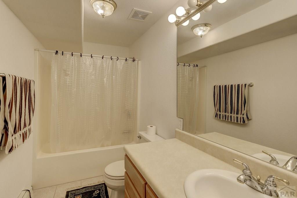1725 Harlow Ave, Pueblo, Colorado, 81006, United States, 5 Bedrooms Bedrooms, ,3 BathroomsBathrooms,Residential,For Sale,1725 Harlow Ave,1512200