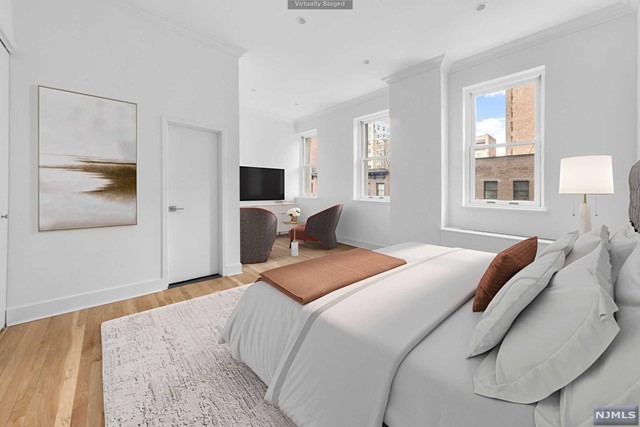 305 2nd Avenue Unit 315, Manhattan, New York, 10009, United States, 2 Bedrooms Bedrooms, ,2 BathroomsBathrooms,Residential,For Sale,305 2nd Avenue Unit 315,1482436