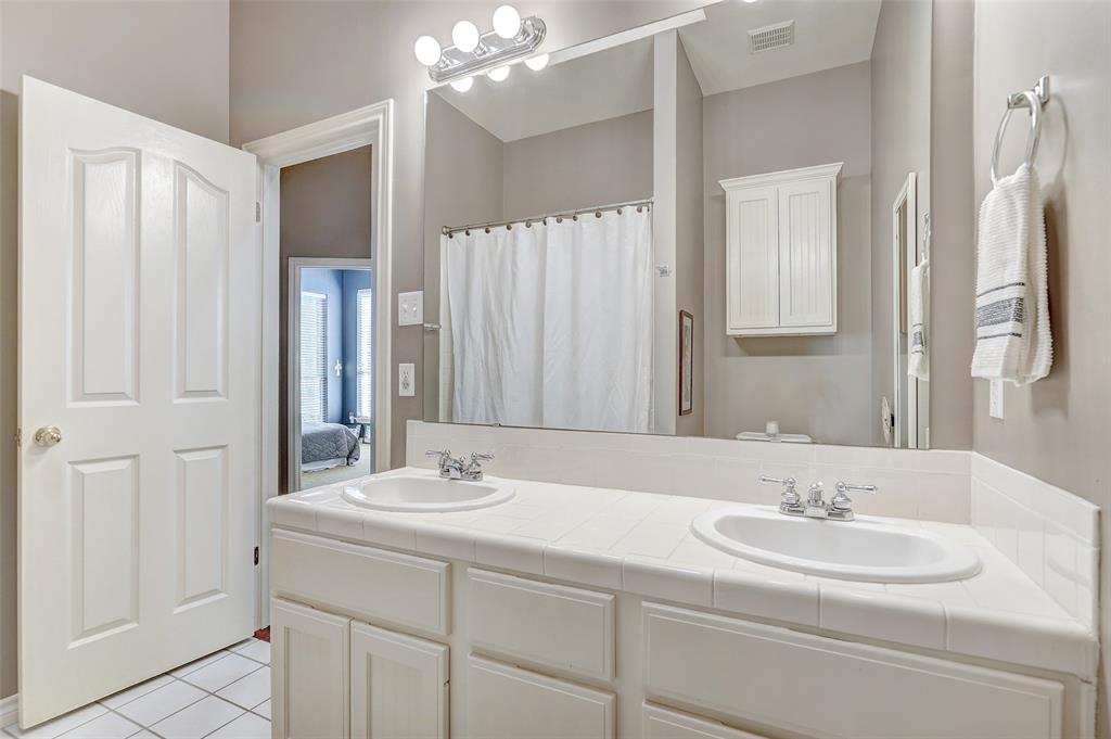 1609 Chesterwood Cv, Austin, Texas, 78746, United States, 4 Bedrooms Bedrooms, ,3 BathroomsBathrooms,Residential,For Sale,1609 Chesterwood Cv,1494749
