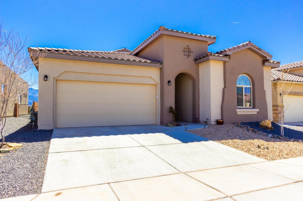 7109 Eagle Rock Court NE, Rio Rancho, New Mexico, 87144, United States, 3 Bedrooms Bedrooms, ,3 BathroomsBathrooms,Residential,For Sale,7109 eagle rock CT ne,1498390