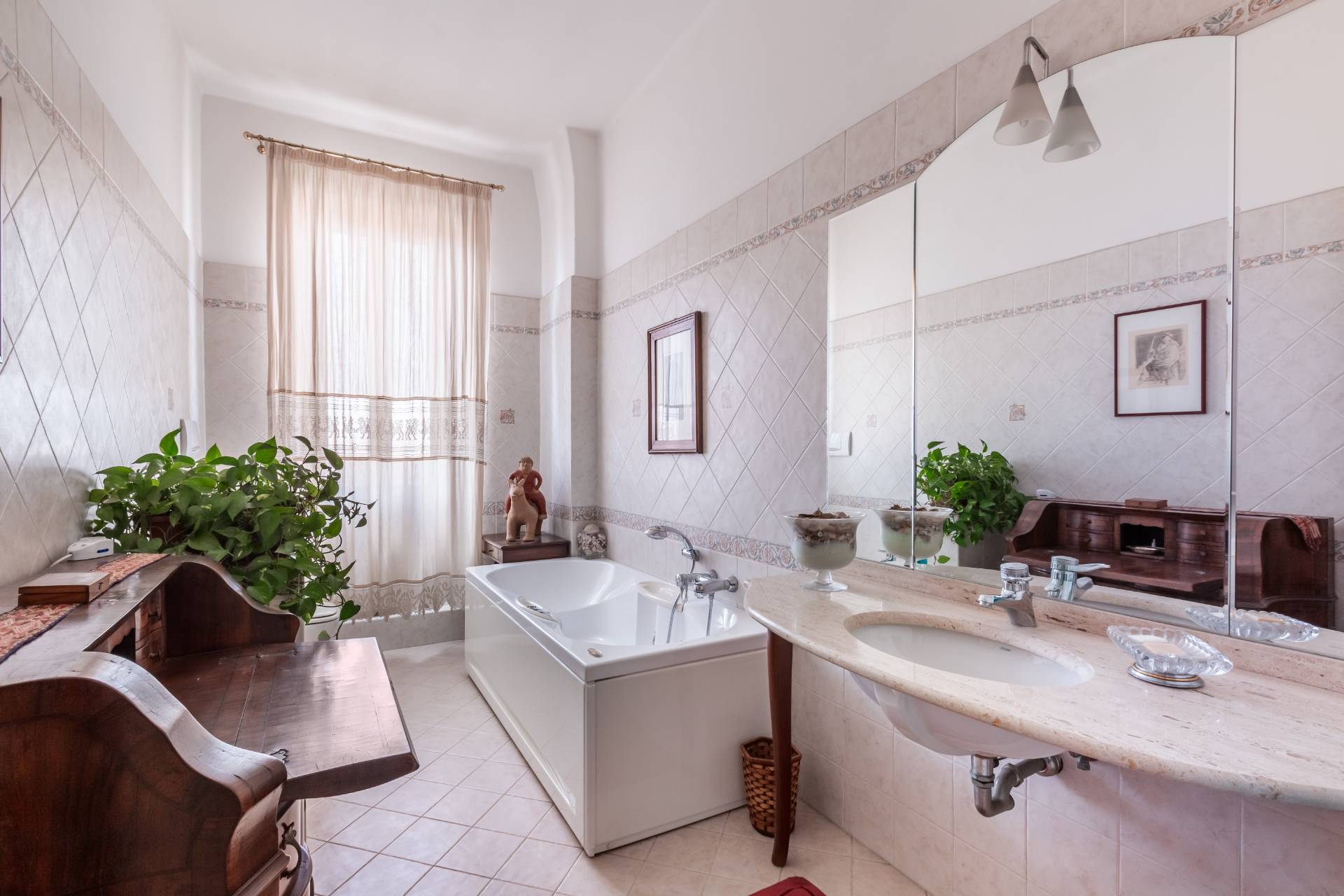 Via Della Giuliana, Roma, Roma, 00100, IT, 3 Bedrooms Bedrooms, ,3 BathroomsBathrooms,Residential,For Sale,Via Della Giuliana,1501564