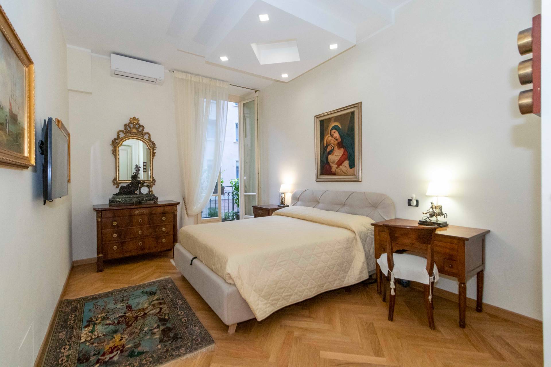 Via Carlo Alberto, Torino, Torino, 10100, IT, 3 Bedrooms Bedrooms, ,2 BathroomsBathrooms,Residential,For Sale,Via Carlo Alberto,1441405