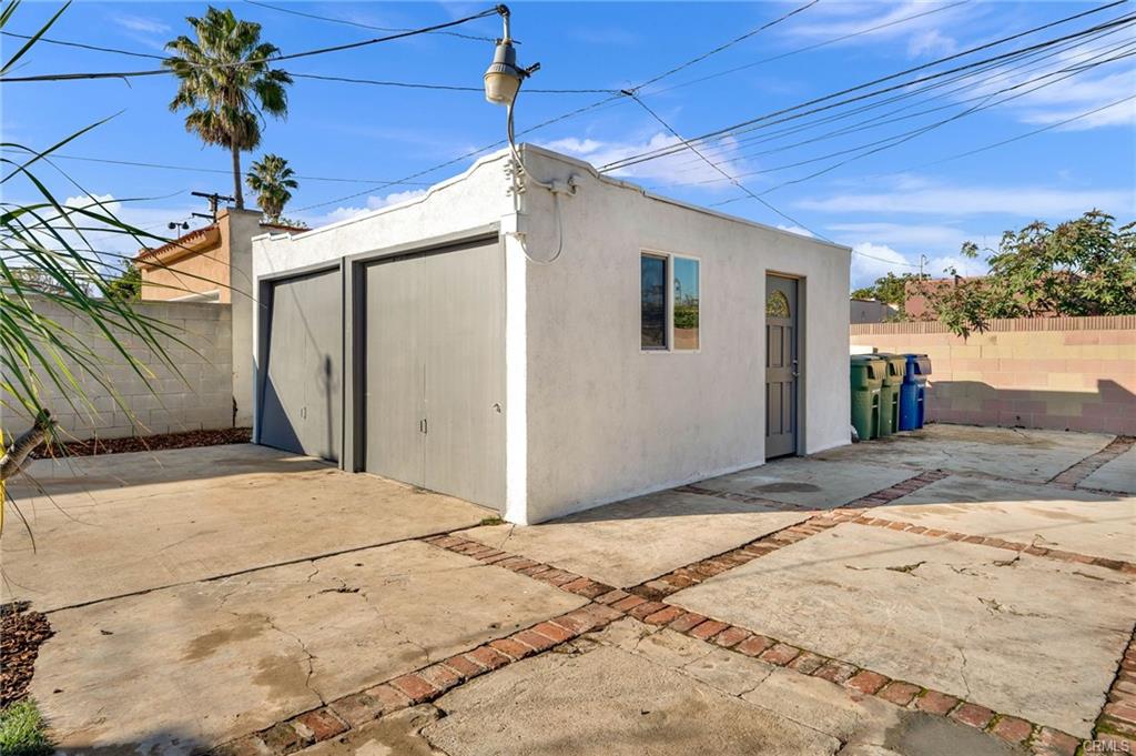 2207 W 778th St, Inglewood, California, 90305, United States, 4 Bedrooms Bedrooms, ,2 BathroomsBathrooms,Residential,For Sale,2207 W 778th St,1459945