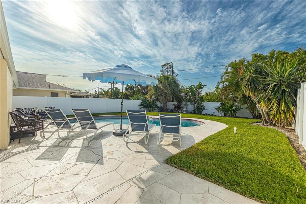 636 98th Ave N, Naples, Florida, 34108, United States, 3 Bedrooms Bedrooms, ,2 BathroomsBathrooms,Residential,For Sale,636 98th Ave N,1499705