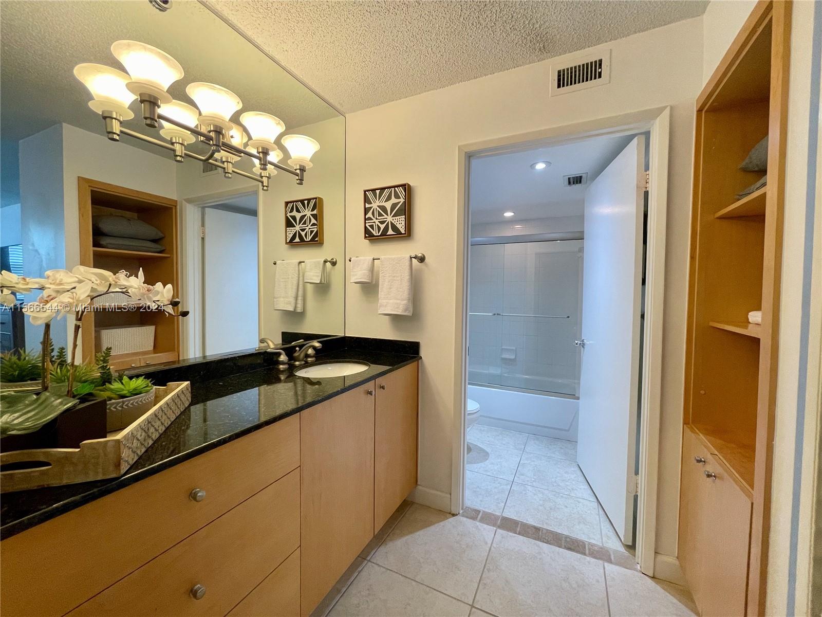 19555 E Country Club Dr Unit 8608, Aventura, Florida, 33180, United States, 2 Bedrooms Bedrooms, ,2 BathroomsBathrooms,Residential,For Sale,19555 E Country Club Dr Unit 8608,1505513