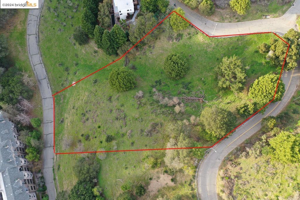 Tunnel Rd, Oakland, California, 94611, United States, ,Land,For Sale,Tunnel Rd,1478752