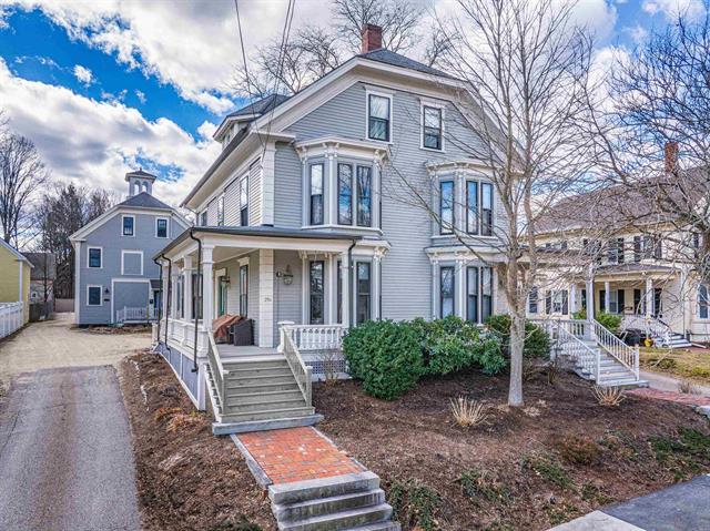 254 Washington Street 1, Dover, New Hampshire, 03820, United States, 4 Bedrooms Bedrooms, ,3 BathroomsBathrooms,Residential,For Sale,254 Washington Street 1,1486344