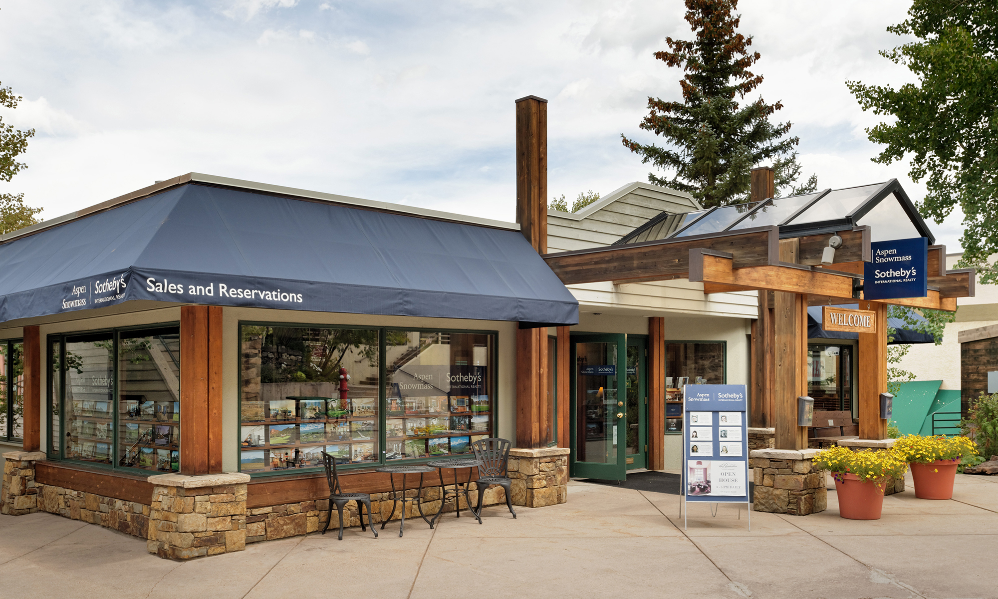 Aspen Snowmass Snowmass Village Mall