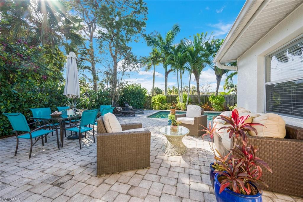 1034 6th Ln N, Naples, Florida, 34102, United States, 3 Bedrooms Bedrooms, ,2 BathroomsBathrooms,Residential,For Sale,1034 6th Ln N,1486859