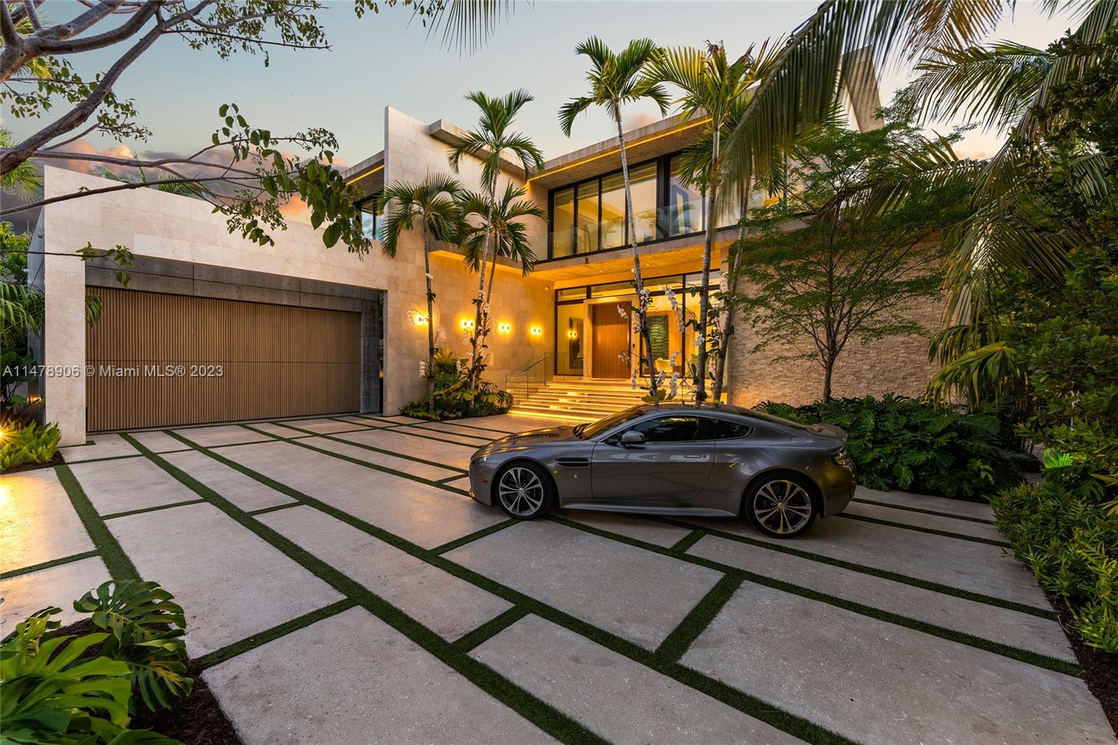 320 S Hibiscus Dr, Miami Beach, Florida, 33139, United States, 7 Bedrooms Bedrooms, ,8 BathroomsBathrooms,Residential,For Sale,320 S Hibiscus Dr,1395276