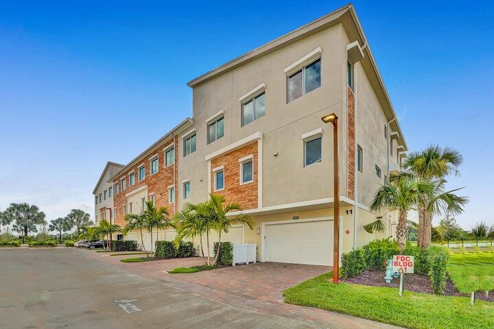 1275 Faulkner Terrace, Palm Beach Gardens, Florida, 33418, United States, 4 Bedrooms Bedrooms, ,4 BathroomsBathrooms,Residential,For Sale,1275 Faulkner Terrace,1487812