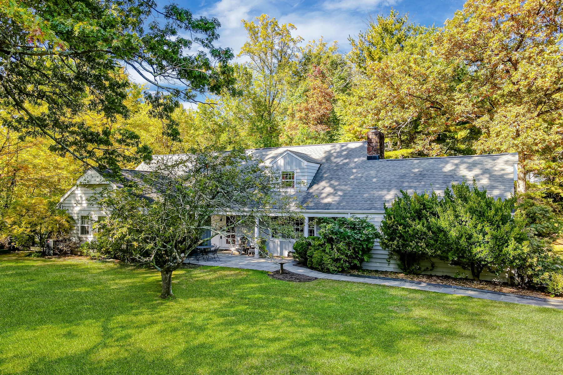 Custom Cape Code Style Home in Fantastic Twin Lakes Section of Bernardsville, Bernardsville, New