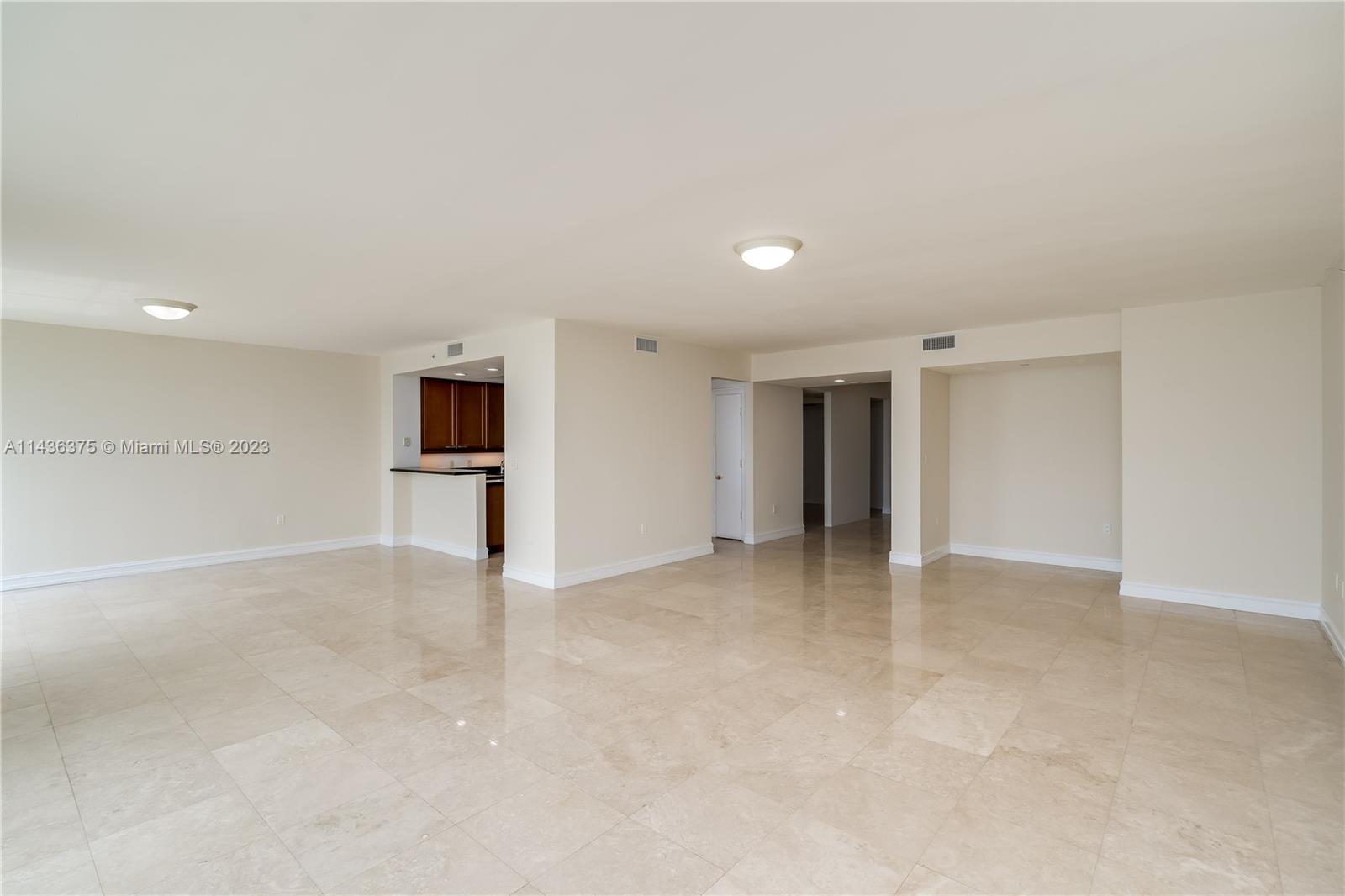 20201 E Country Club Dr Unit 404, Aventura, Florida, 33180, United States, 2 Bedrooms Bedrooms, ,3 BathroomsBathrooms,Residential,For Sale,20201 E Country Club Dr Unit 404,1323203