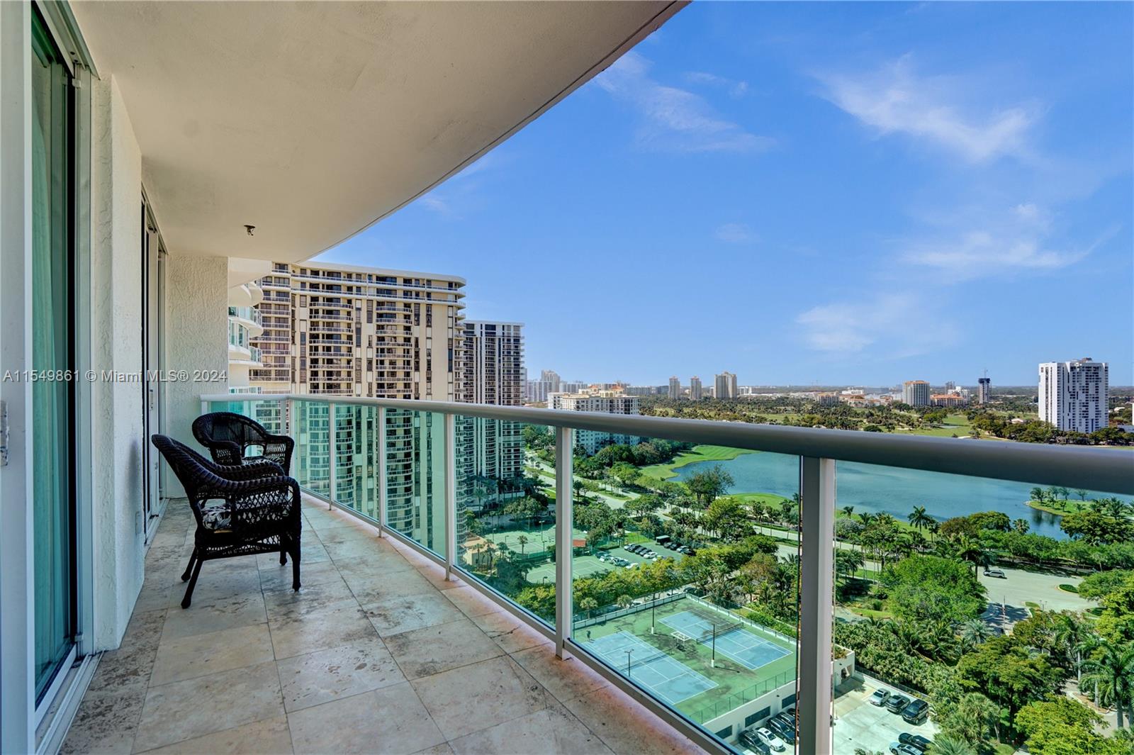 20201 E Country Club Dr Unit 2004, Aventura, Florida, 33180, United States, 2 Bedrooms Bedrooms, ,4 BathroomsBathrooms,Residential,For Sale,20201 E Country Club Dr Unit 2004,1491717