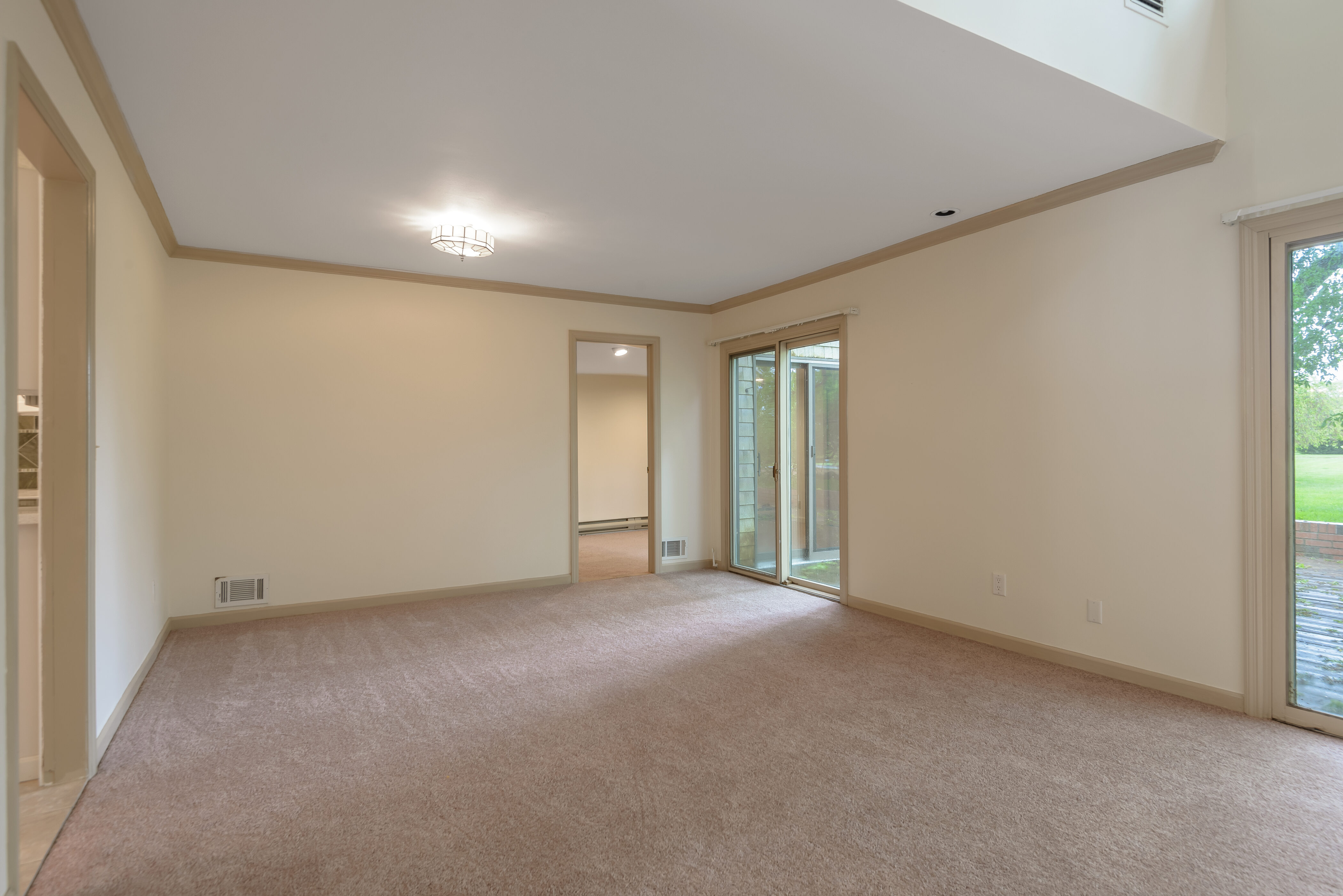 纽约, 美国 194 Captains Way, Bay Shore, NY, 11706 出售 NIKKEI Property