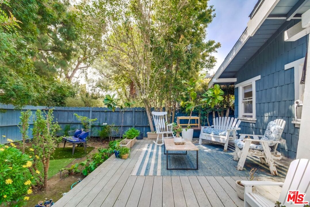 755 Marco Pl, Venice, California, 90291, United States, 4 Bedrooms Bedrooms, ,3 BathroomsBathrooms,Residential,For Sale,755 Marco Pl,1504153