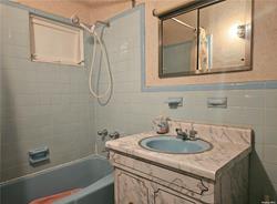 75-27 60 Lane, Ridgewood, New York, 11385, United States, 5 Bedrooms Bedrooms, ,2 BathroomsBathrooms,Residential,For Sale,75-27 60 LN,1446977