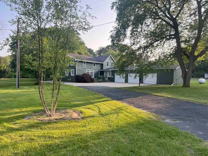 9695 Community Hall Road, Union Pier, Michigan, 49129, United States, 6 Bedrooms Bedrooms, ,4 BathroomsBathrooms,Residential,For Sale,9695 Community Hall Road,1482079