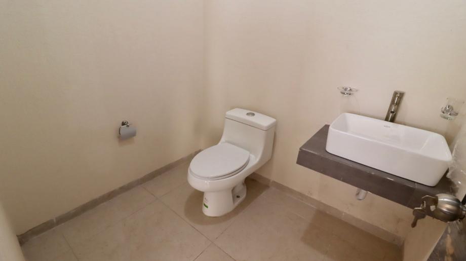Morelia, Michoacán de Ocampo, 58118, Mexico, 3 Bedrooms Bedrooms, ,2 BathroomsBathrooms,Residential,For Sale,1479404