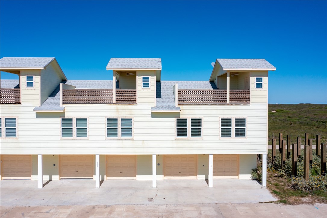 126 W Palm Beach, Port Aransas, Texas, 78373, United States, 2 Bedrooms Bedrooms, ,2 BathroomsBathrooms,Residential,For Sale,126 W Palm Beach,1433383