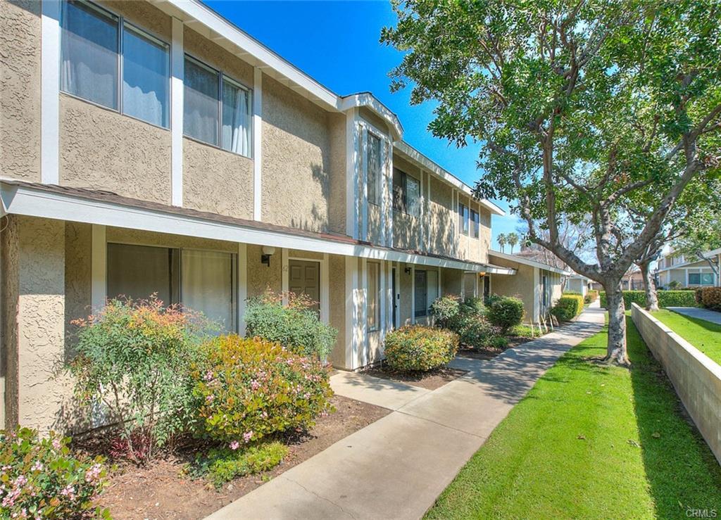 15214 Shadybend Drive Unit#62, Hacienda Heights, California, 91745, United States, 2 Bedrooms Bedrooms, ,2 BathroomsBathrooms,Residential,For Sale,15214 Shadybend Drive Unit#62,1486532