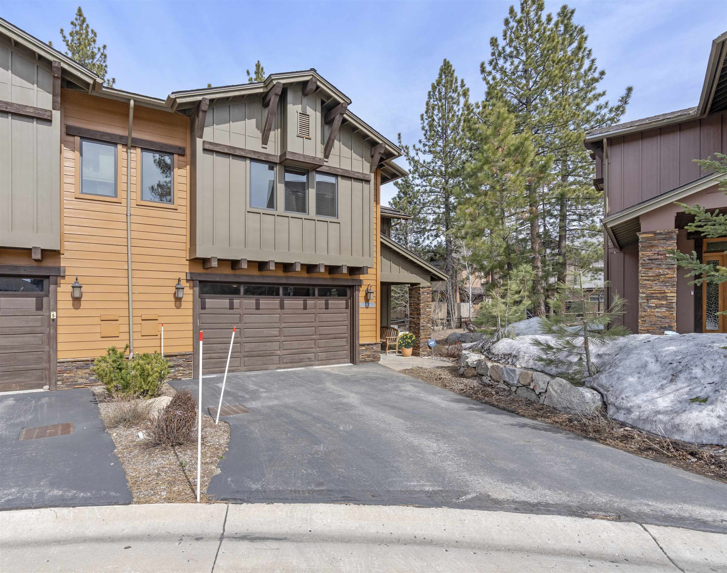 11898 Hope Court Unit B, Truckee, California, 96161, United States, 3 Bedrooms Bedrooms, ,2 BathroomsBathrooms,Residential,For Sale,11898 Hope Court Unit B,1506632