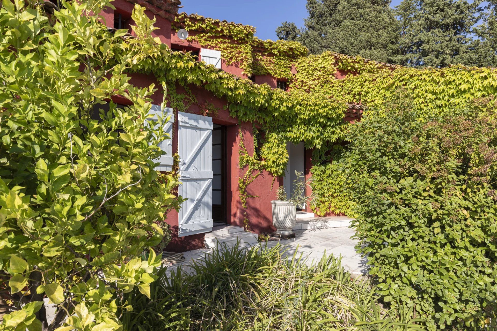 Saint-Paul-de-Vence, Provence-Alpes-Côte d?Azur, 06570, FR, 8 Bedrooms Bedrooms, ,8 BathroomsBathrooms,Residential,For Sale,1413933