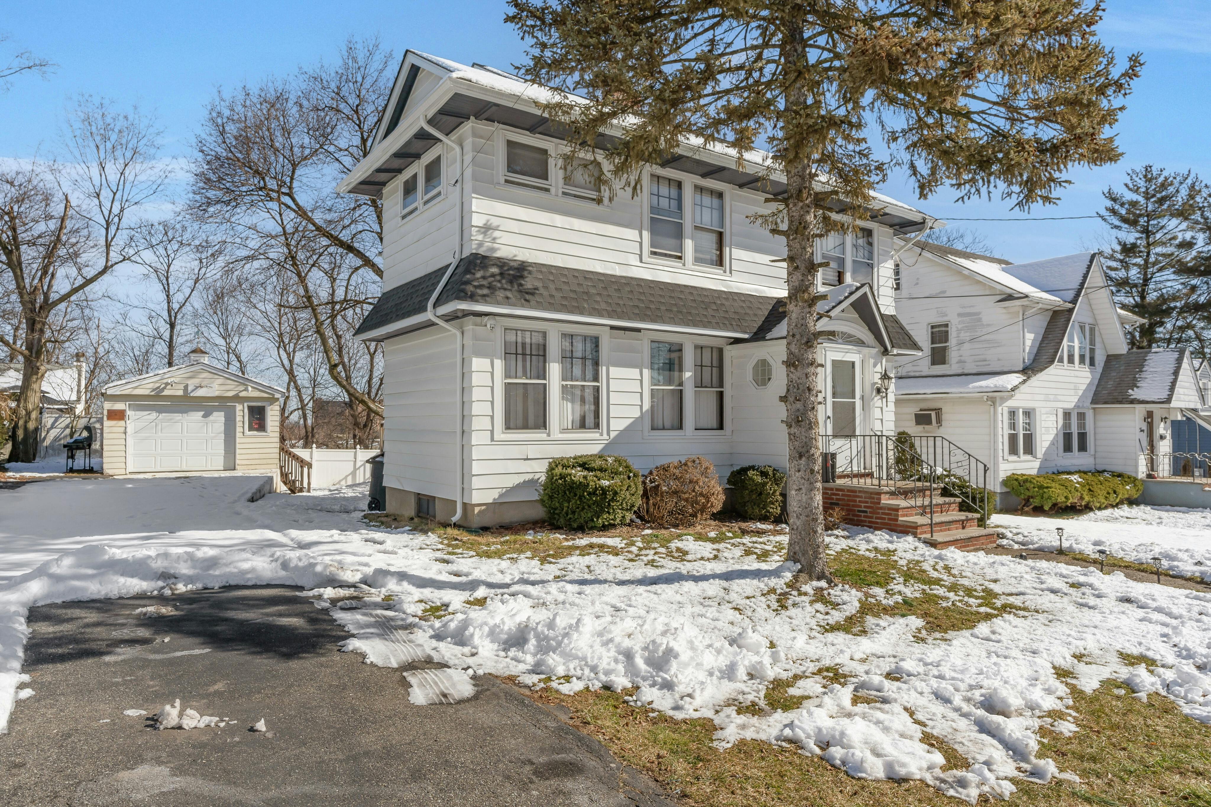 38 Dumont Avenue, Clifton, NJ, 07013, Clifton, New Jersey, United