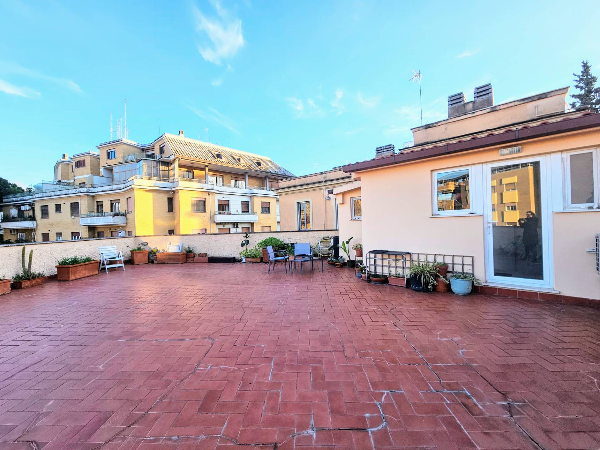 Piazzale Clodio, Roma, Roma, 00100, IT, 4 Bedrooms Bedrooms, ,3 BathroomsBathrooms,Residential,For Sale,Piazzale Clodio,1454669