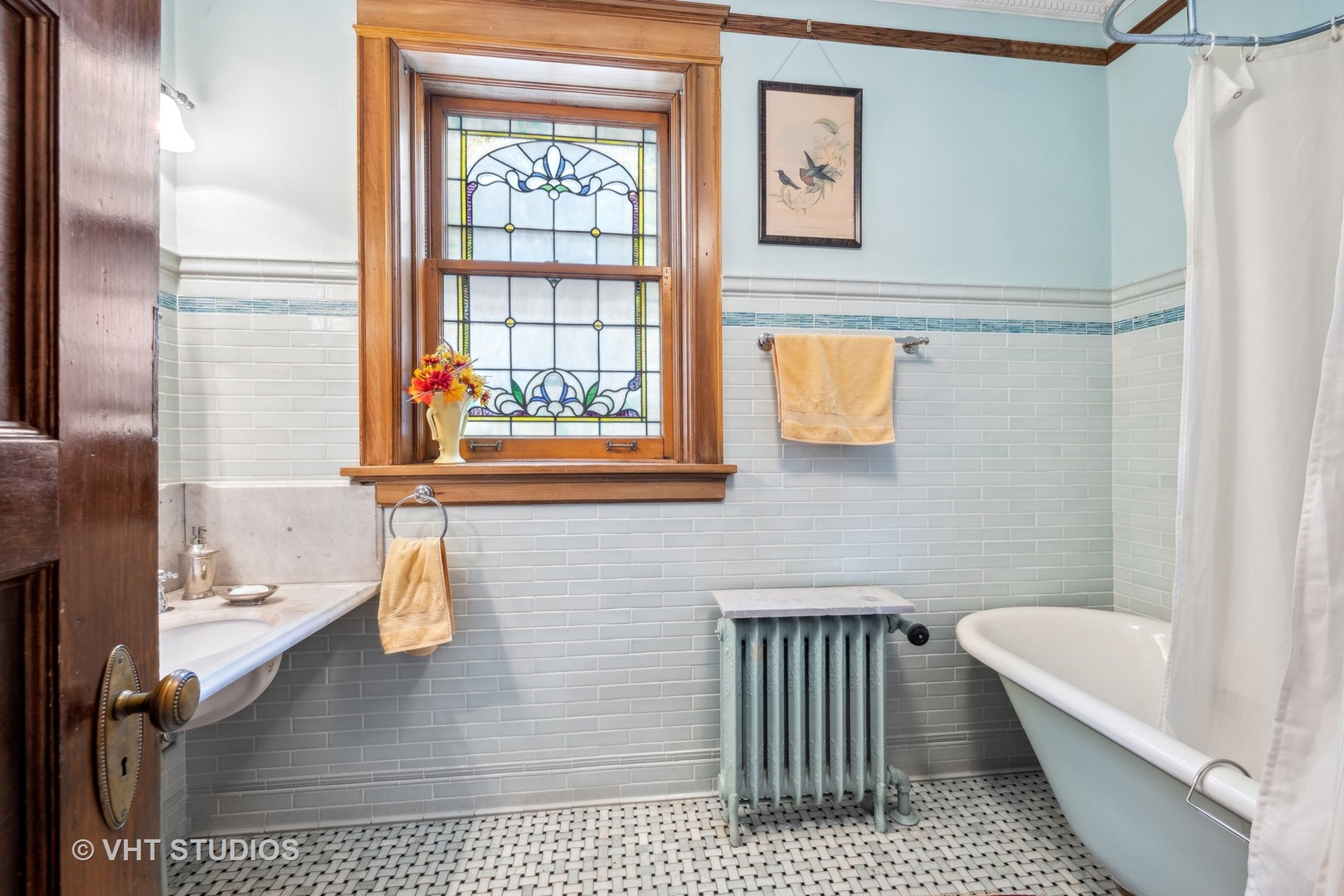 627 W Melrose Street, Chicago, Illinois, 60657, United States, 8 Bedrooms Bedrooms, ,8 BathroomsBathrooms,Residential,For Sale,627 W Melrose Street,1474120