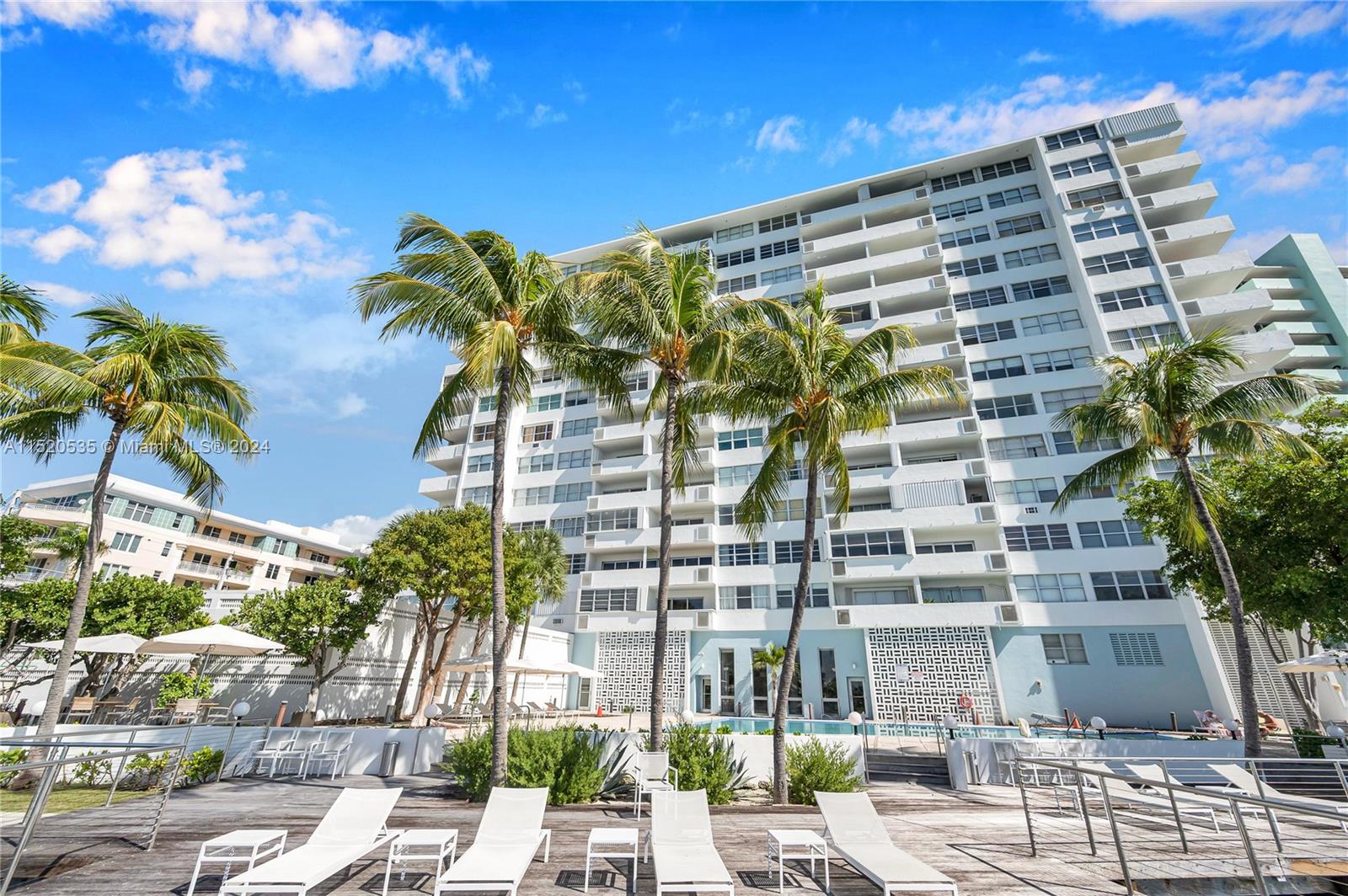 3 Island Ave Unit 14I, Miami Beach, Florida, 33139, United States, 2 Bedrooms Bedrooms, ,2 BathroomsBathrooms,Residential,For Sale,3 Island Ave Unit 14I,1446104