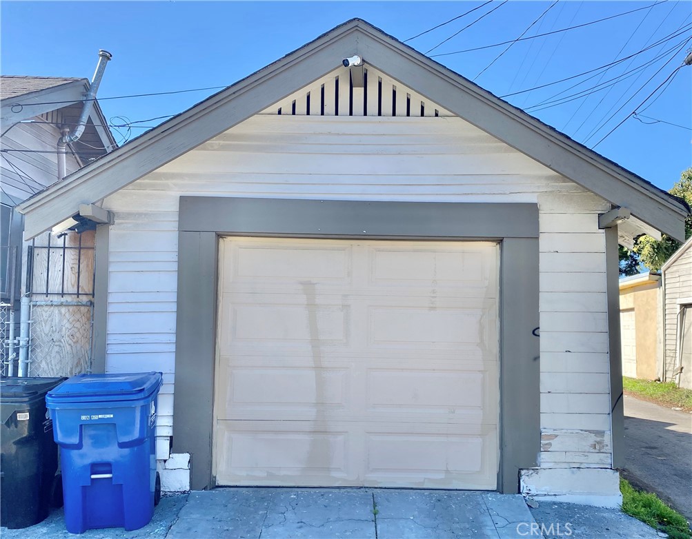 1201 W 54th Street, Los Angeles, California, 90037, United States, 3 Bedrooms Bedrooms, ,2 BathroomsBathrooms,Residential,For Sale,1201 W 54th Street,1488428
