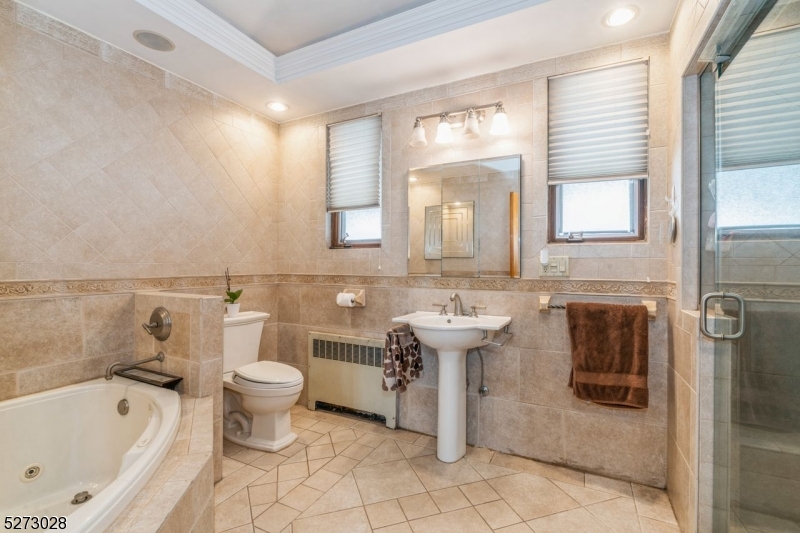 716 Avenue C, Bayonne City, New Jersey, 07002, United States, 3 Bedrooms Bedrooms, ,4 BathroomsBathrooms,Residential,For Sale,716 AVE c,1481741
