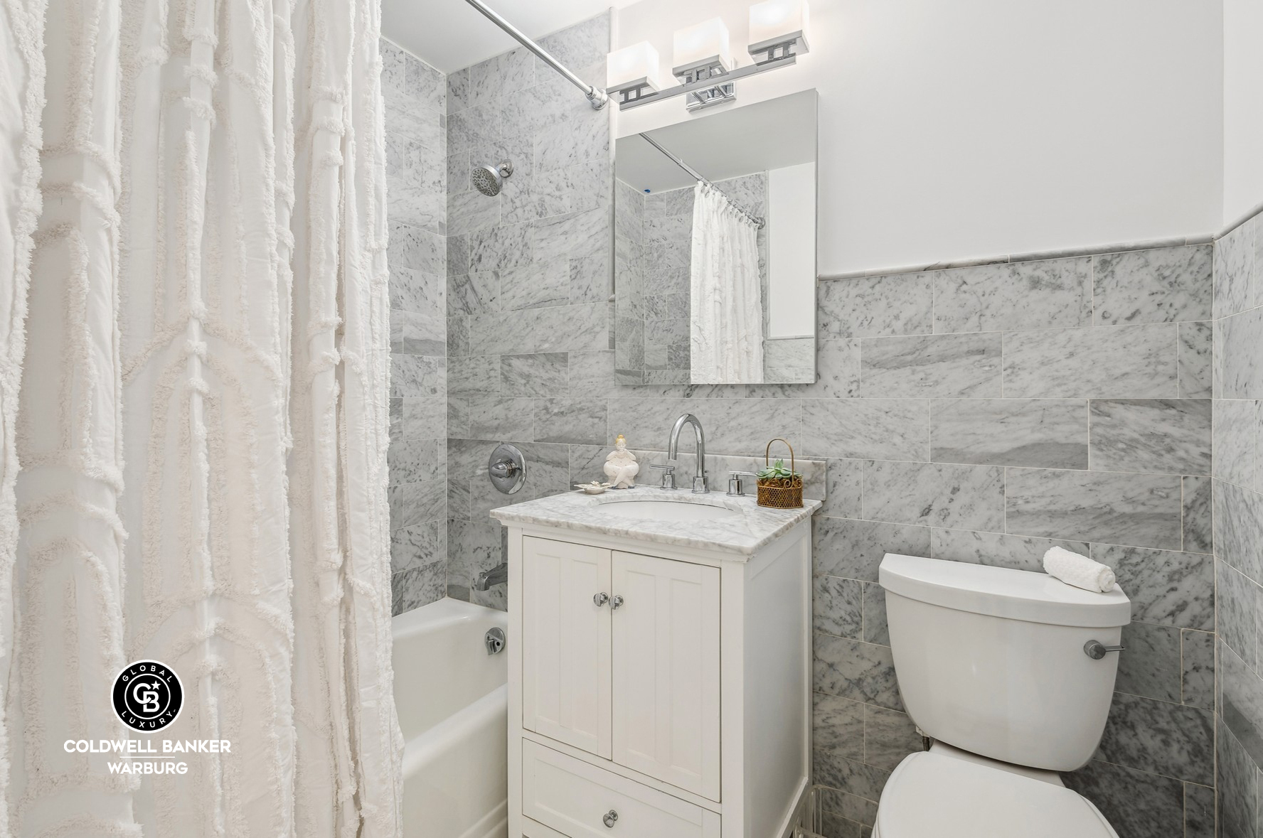 201 E 79th Street Unit 6H, New York, New York, 10075, United States, 2 Bedrooms Bedrooms, ,2 BathroomsBathrooms,Residential,For Sale,201 E 79th Street Unit 6H,1385294