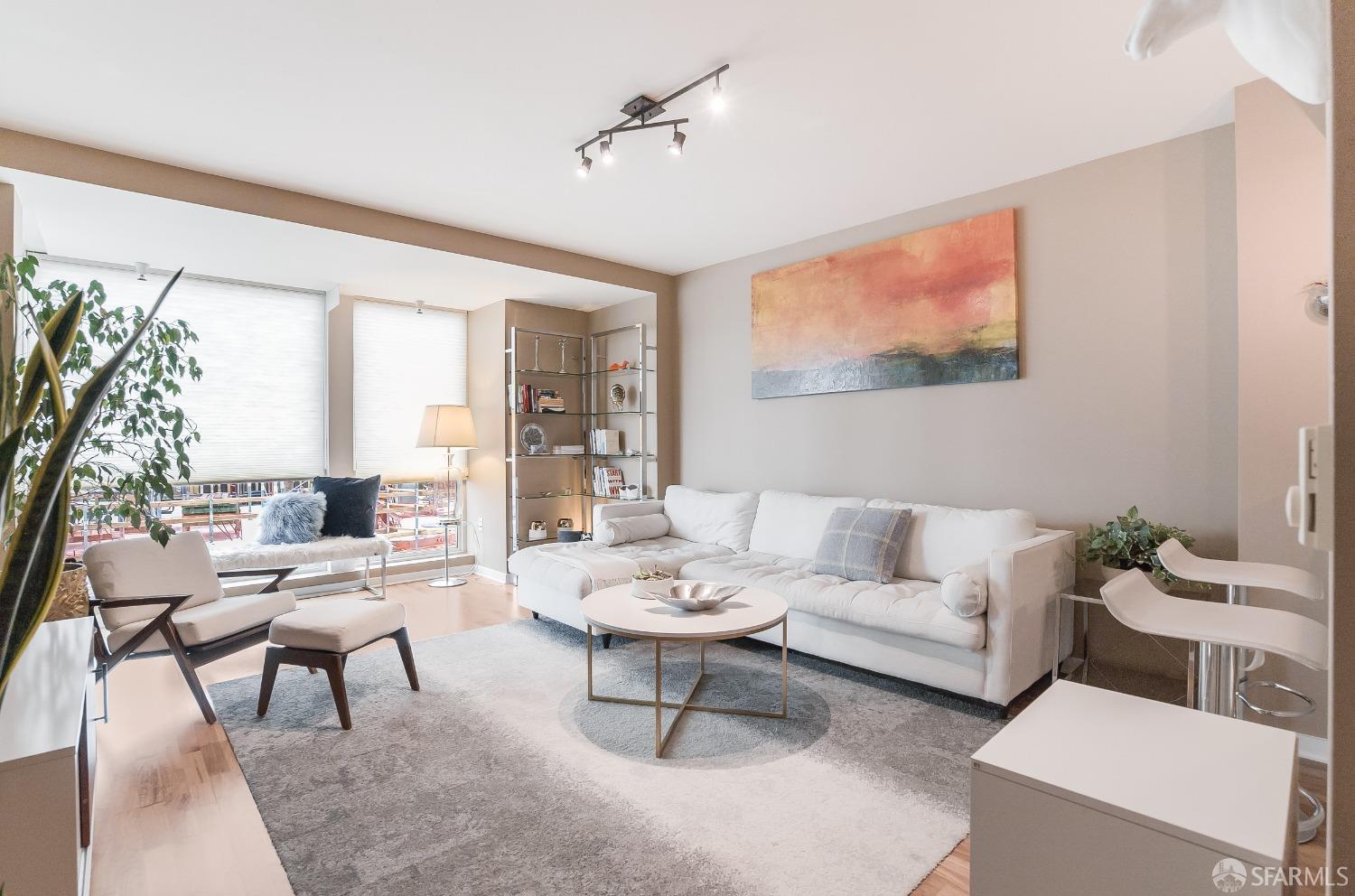 555 4th Street Unit 635, San Francisco, California, 94107, United States, 1 Bedroom Bedrooms, ,1 BathroomBathrooms,Residential,For Sale,555 4th Street Unit 635,1488389
