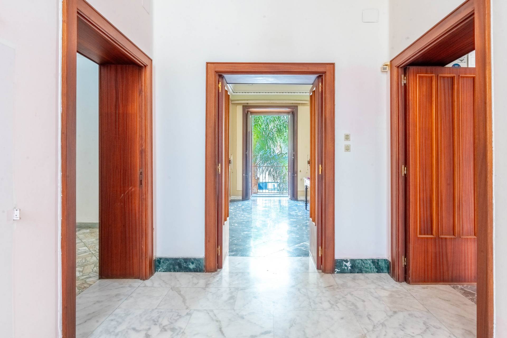 Corso Giuseppe Garibaldi, Brindisi, Brindisi, 72100, IT, 6 Bedrooms Bedrooms, ,4 BathroomsBathrooms,Residential,For Sale,Corso Giuseppe Garibaldi,1441639