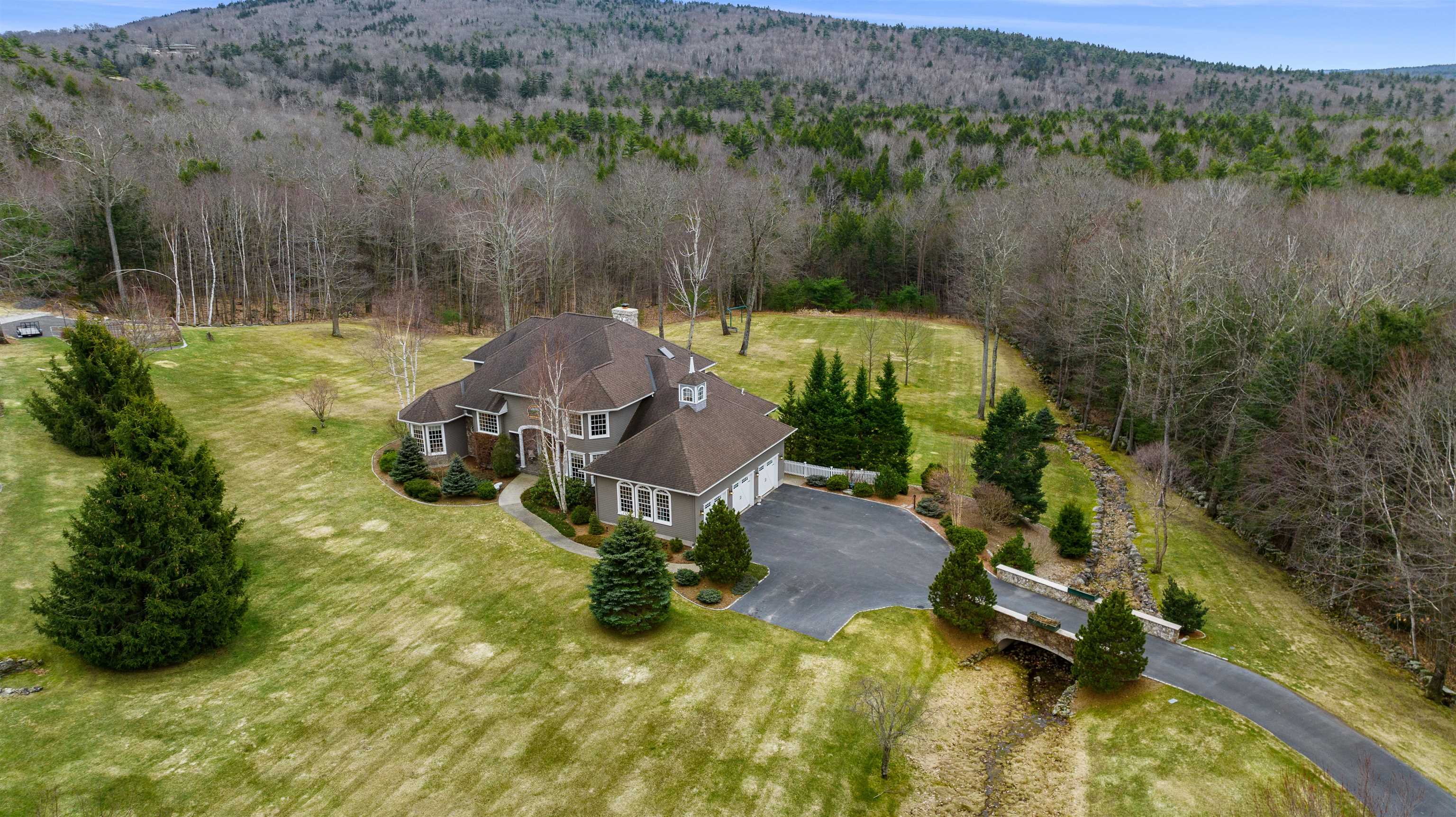 611 Old Mountain Road, Peterborough, New Hampshire, 03458, United States, 6 Bedrooms Bedrooms, ,3 BathroomsBathrooms,Residential,For Sale,611 Old Mountain Road,1498404