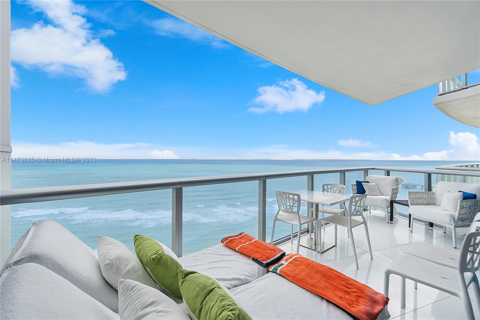 17001 Collins Avenue Unit 1703, Sunny Isles Beach, Florida, 33160, United States, 1 Bedroom Bedrooms, ,2 BathroomsBathrooms,Residential,For Sale,17001 Collins Avenue Unit 1703,1388702