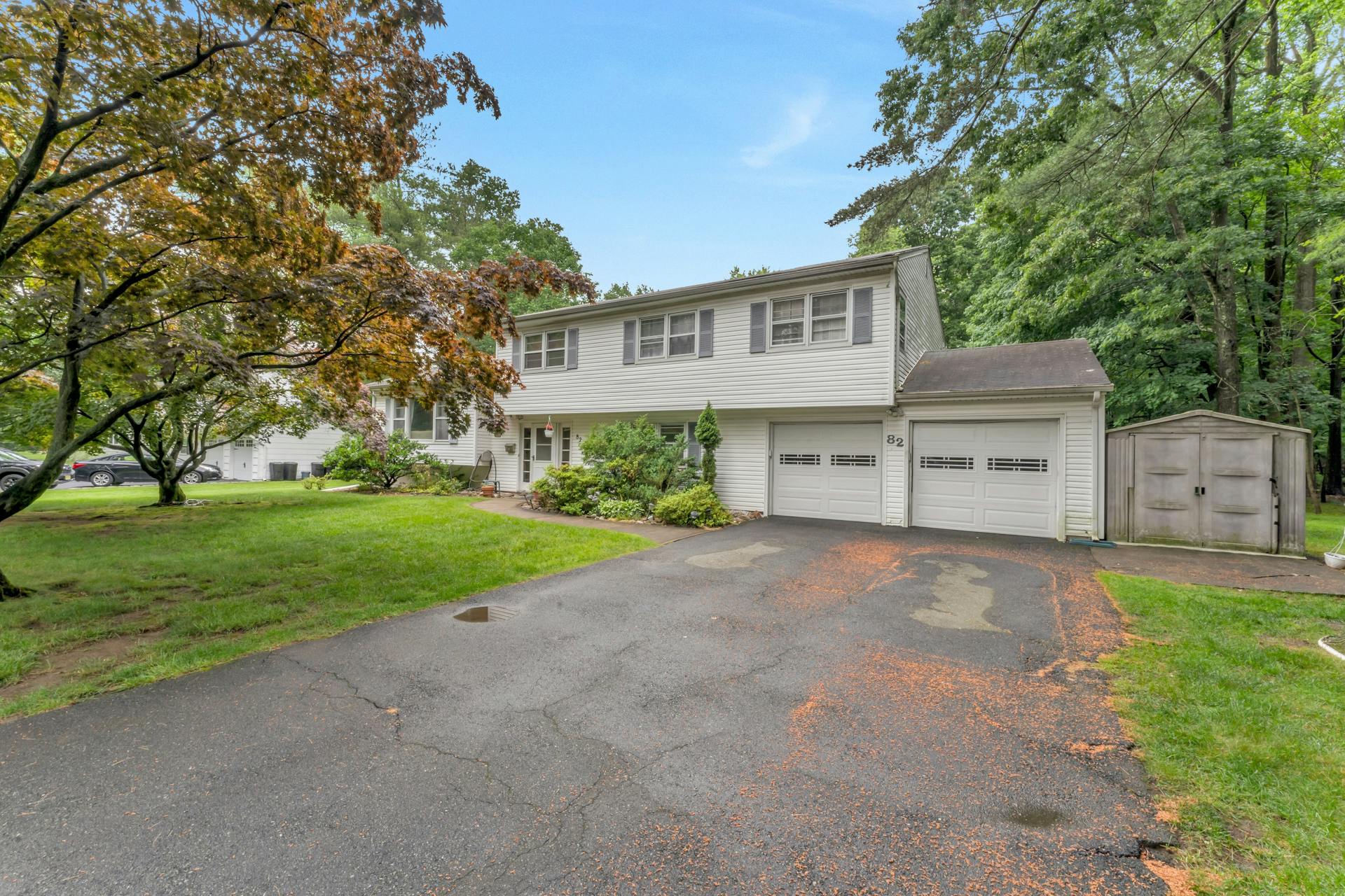 82 West Oakwood Avenue, ,, NJ, 07039