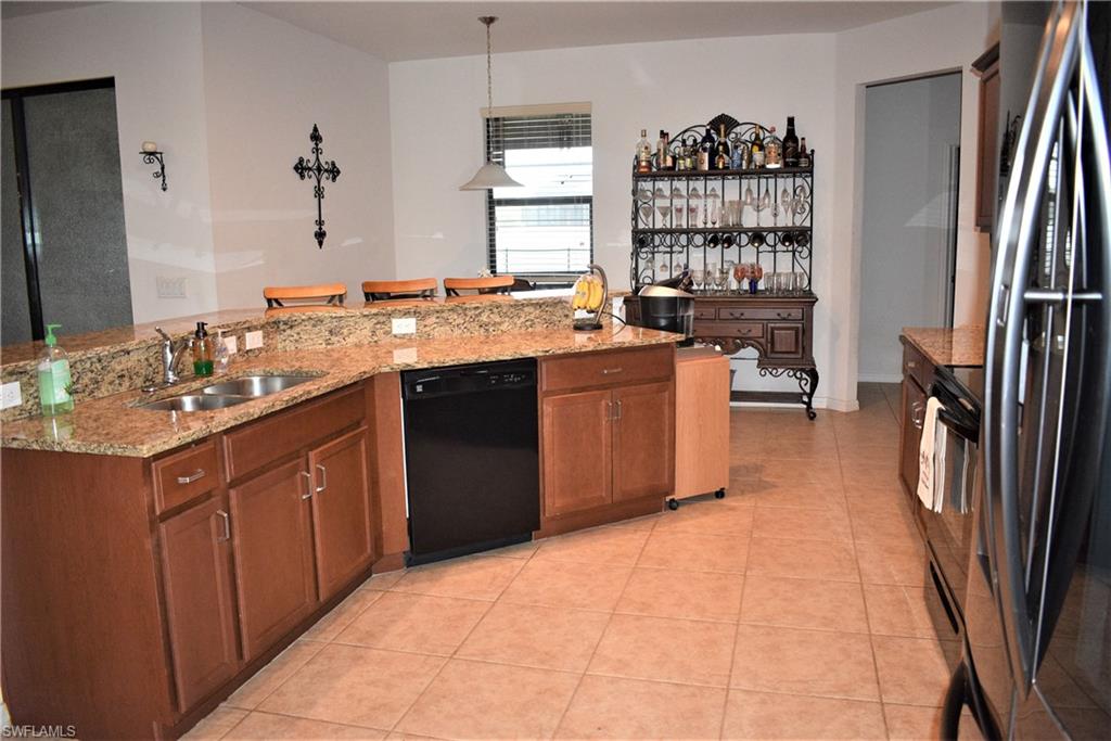 19th Ter, Cape Coral, FL 33991
