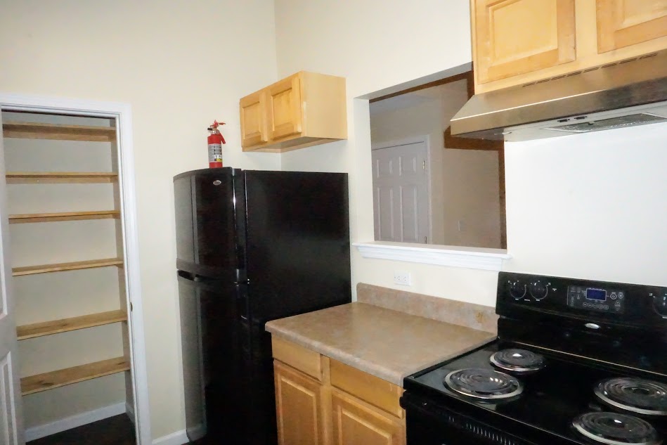Lawnwood Ave, Kingsland, GA 31548