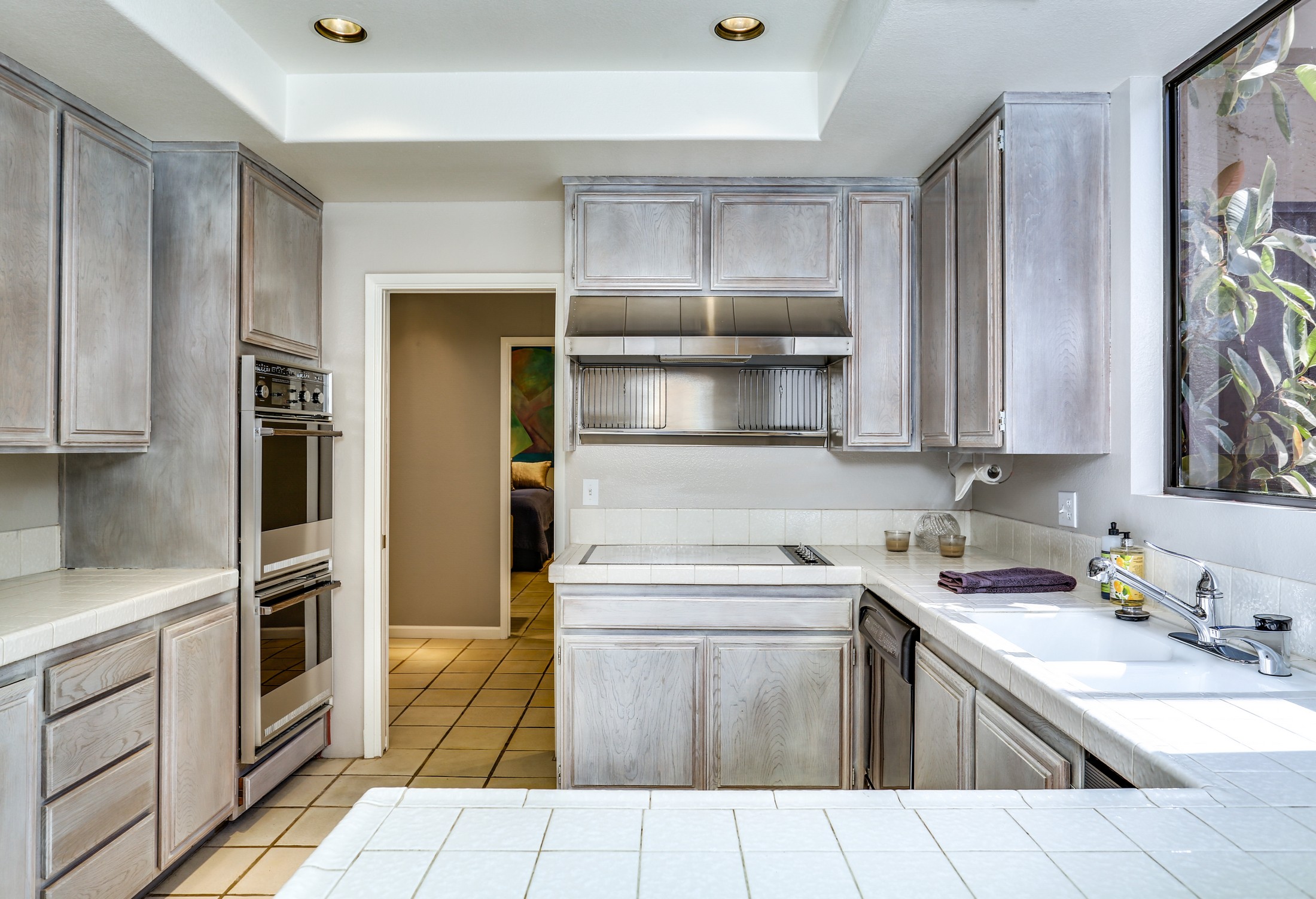 Desert Horizons Dr, Indian Wells, CA 92210