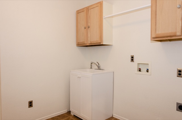 Raven Dr, Sierra Vista, AZ 85650