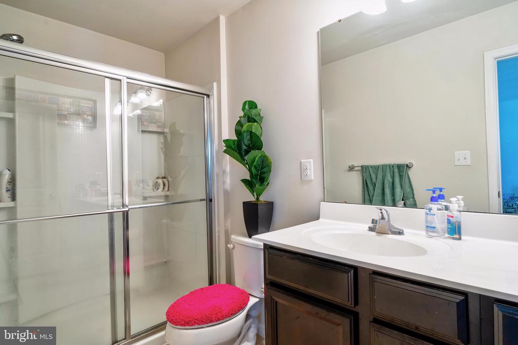 Harper Ln, Fredericksburg, VA 22405
