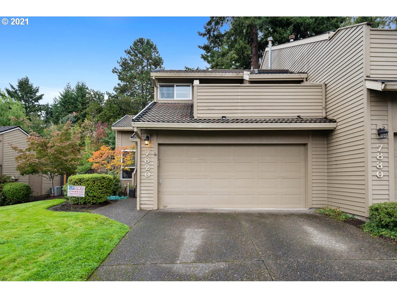 Raintree Dr, Beaverton, OR 97008