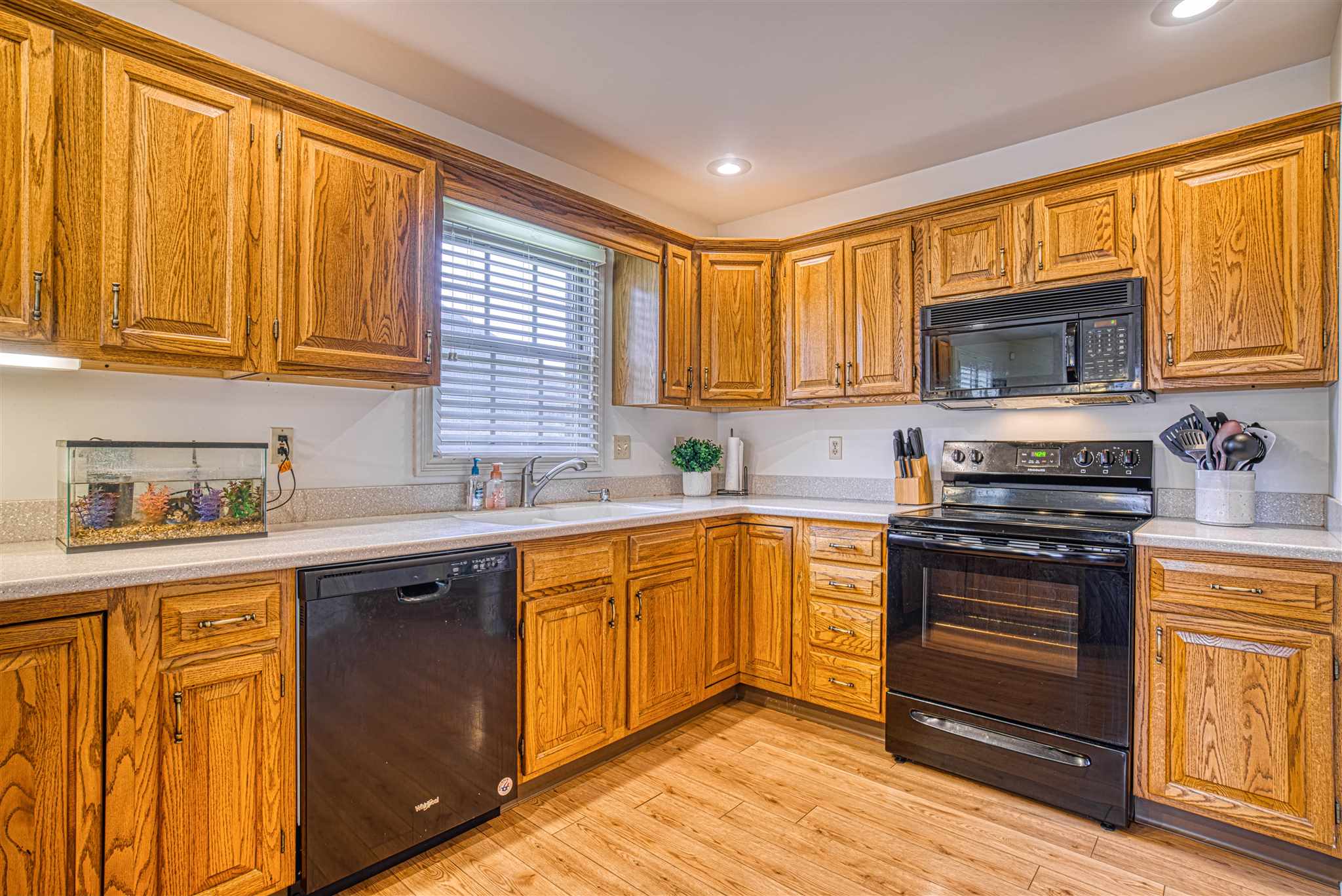 Westhampton Dr, Newburgh, IN 47630