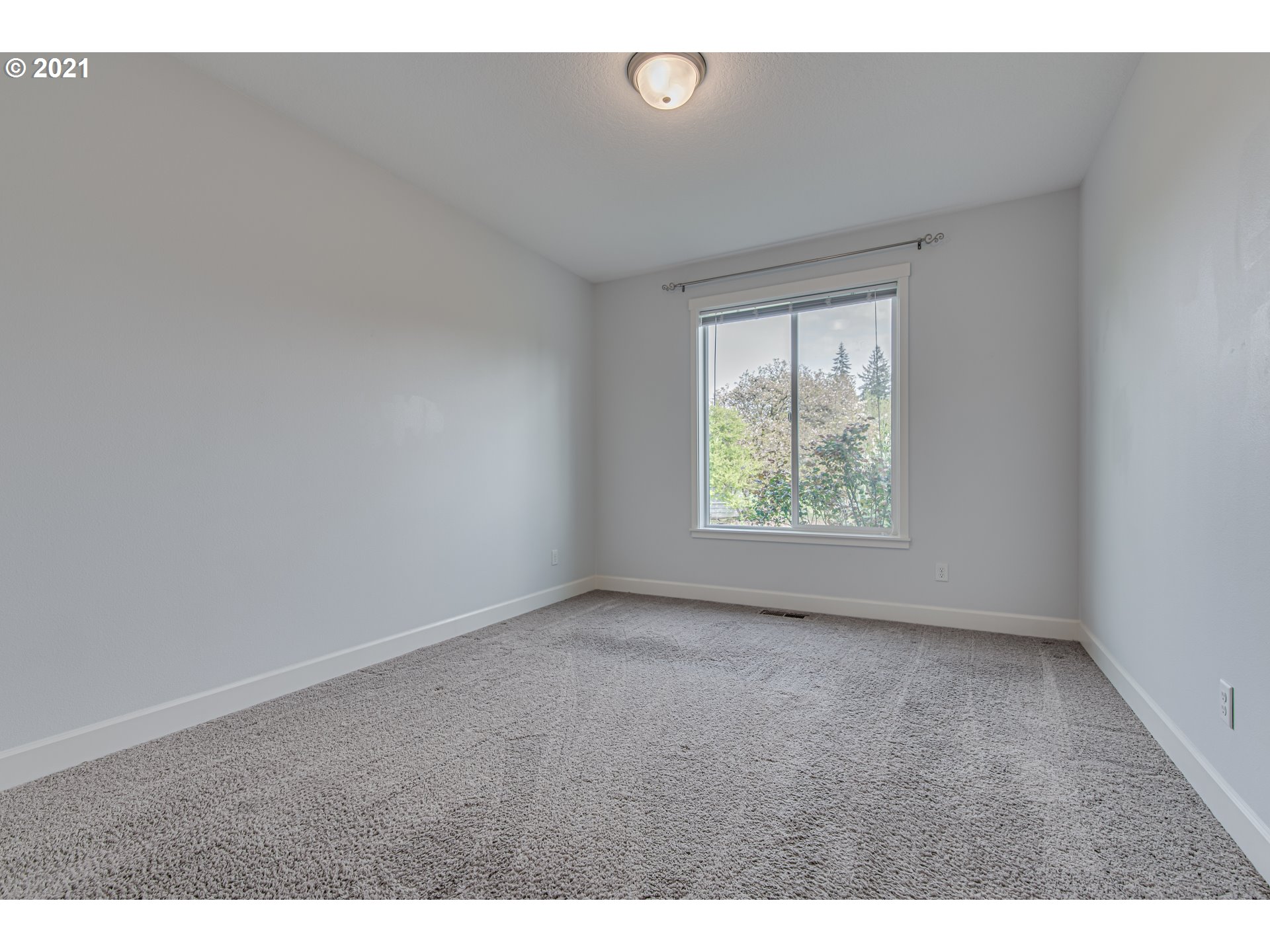 43rd Ct, Vancouver, WA 98686