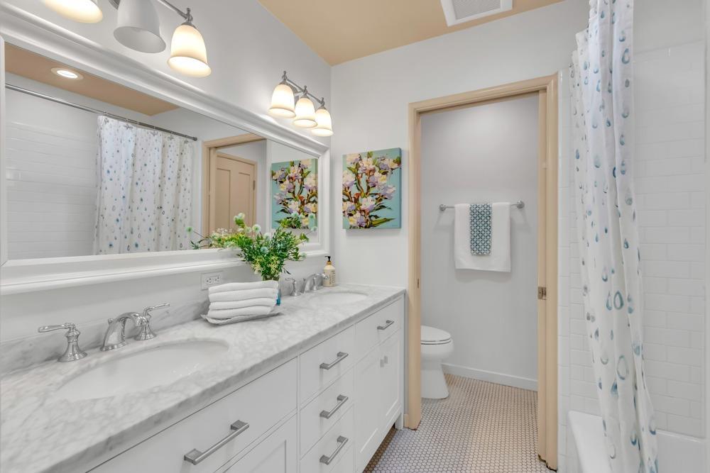 Eureka Ave, Davis, CA 95616