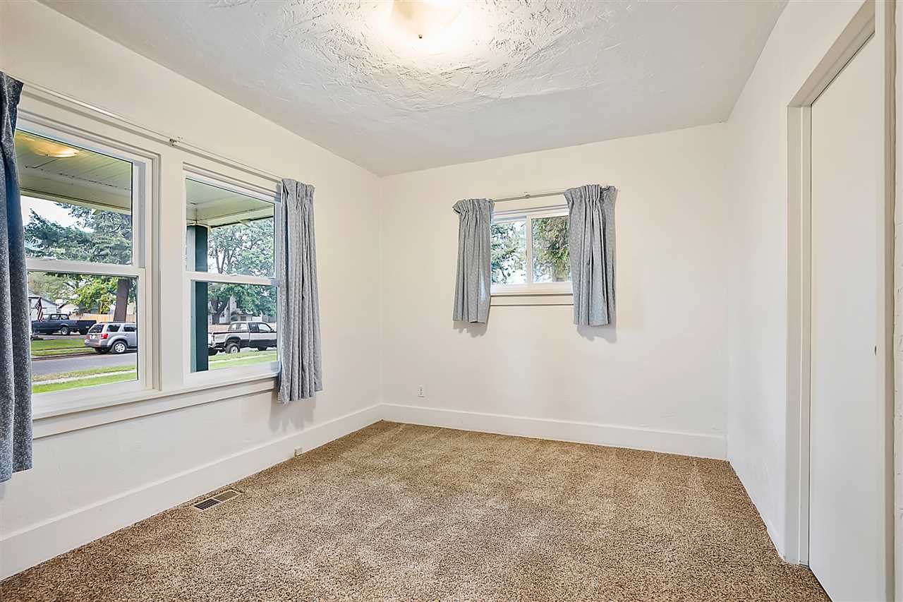 Sanson Ave, Spokane, WA 99207