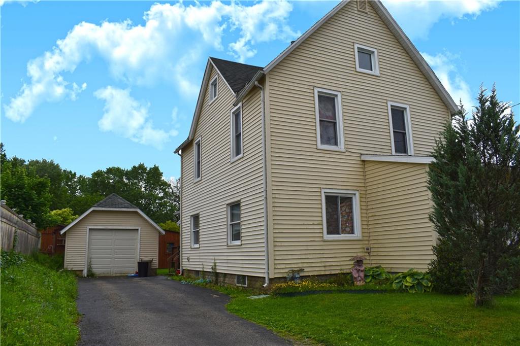 Livingston Ave, Celoron, NY 14720